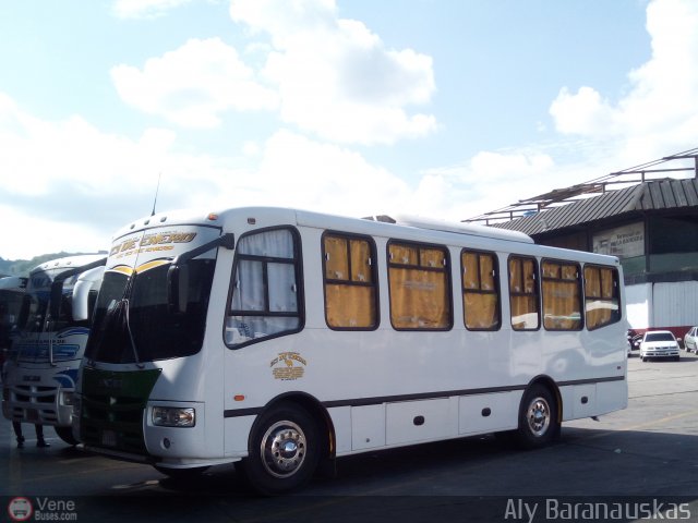 U.C. 23 de Enero 192 por Aly Baranauskas