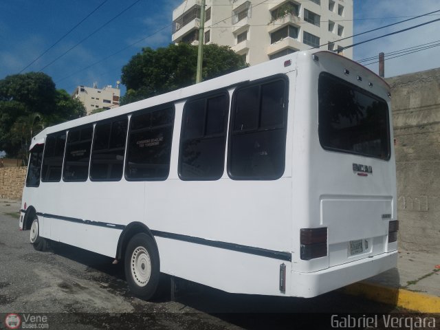 Organizaciones Unidas de C. Caracas - La Guaira 215 por Gabriel Vergara