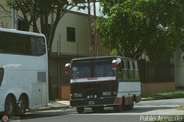 CA - Unin Vivienda Popular Los Guayos 206 por Pablo Acevedo