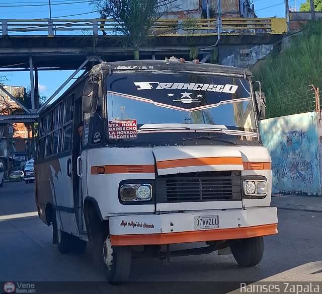 MI - Uni�n Circunvalaci�n Los Teques 041 por Rams�s Zapata