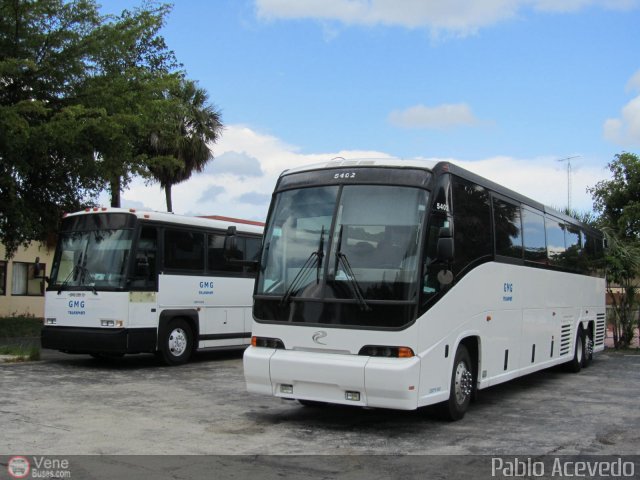 Garajes Paradas y Terminales Miami por Pablo Acevedo