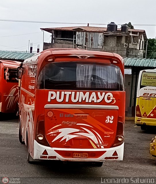 Transporte Putumayo Internacional 32 por Leonardo Saturno