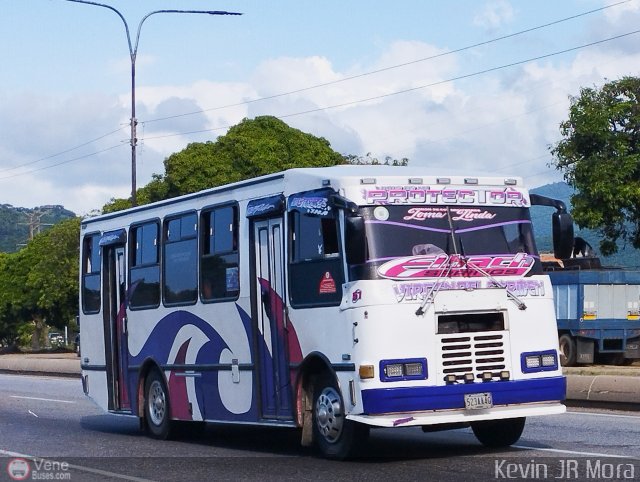 Uni�n Conductores Loma Linda 051 por Kevin Mora