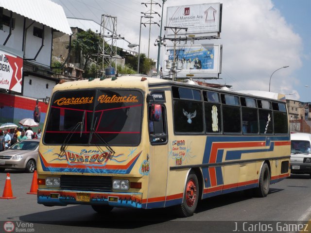 Transporte Unido 015 por J. Carlos Gmez