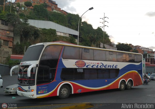Expresos Occidente 374 por Alvin Rond�n
