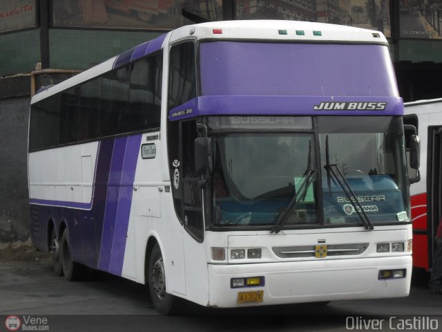 Particular o Desconocido 0312 por Oliver Castillo