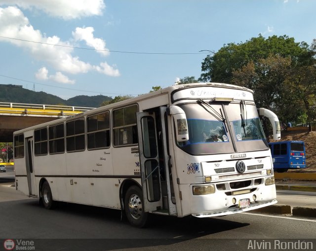 Transporte Unido 080 por Alvin Rondn