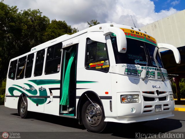 Unin Expresos Tovar 10 por Kleyzer Caldern