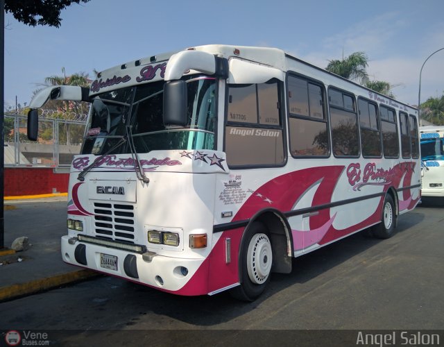 U.C. Caracas - El Junquito - Colonia Tovar 044 por �ngel Sal�n