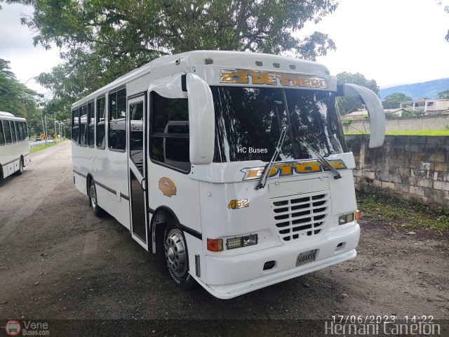 U.C. 23 de Enero 452 por Alvin Rond�n