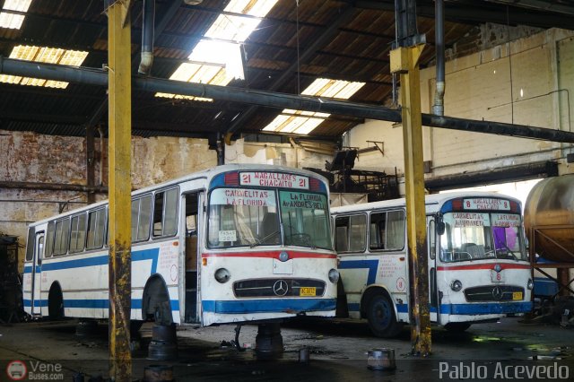 Garajes Paradas y Terminales Caracas por Pablo Acevedo