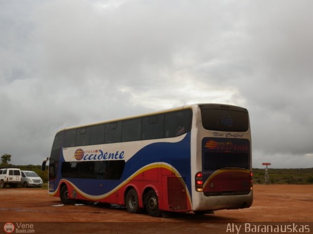 Expresos Occidente 247 por Aly Baranauskas