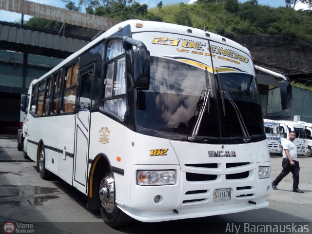 U.C. 23 de Enero 182 por Aly Baranauskas