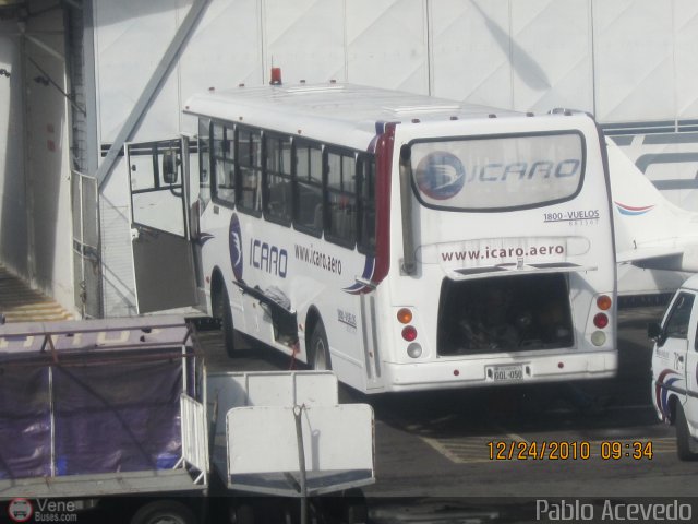 Garajes Paradas y Terminales Quito por Pablo Acevedo