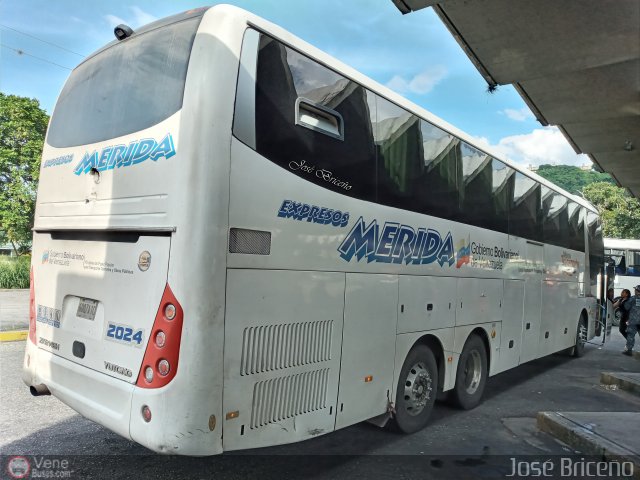 Expresos M�rida 2024 por Jos� Brice�o