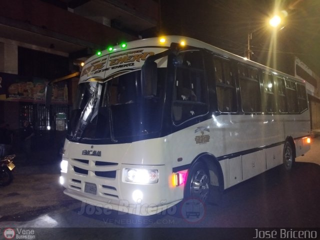 U.C. 23 de Enero 182 por Jos� Brice�o