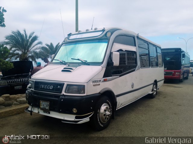 DC - A.C. Conductores La Montaña 52 por Gabriel Vergara