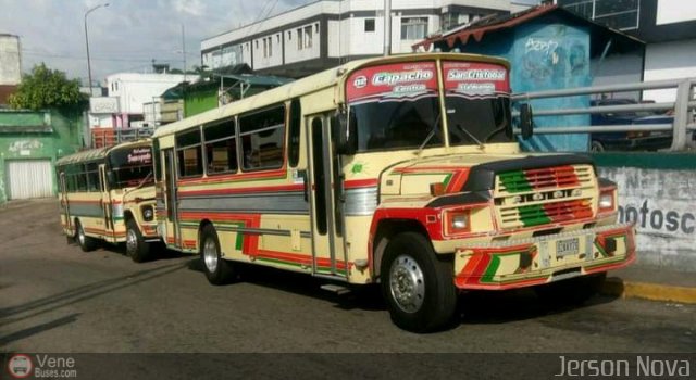 Garajes Paradas y Terminales San Crist�bal por Jerson Nova