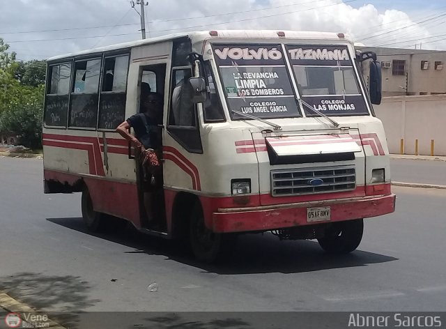 ZU - Colectivos La Limpia - La Estrella 003 por Abner Sarcos