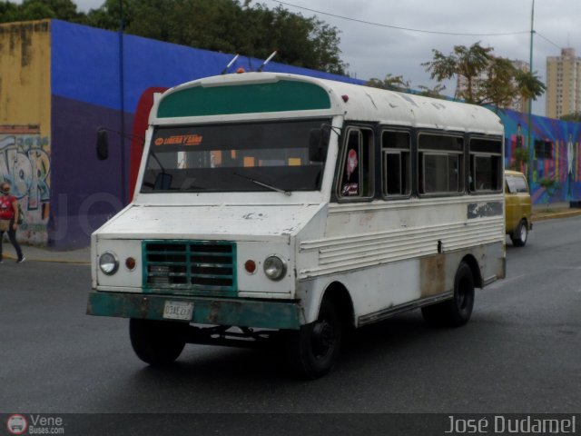 LA - A.C. Coop. de Transporte Libera y Sana 989 por Jos� Dudamel