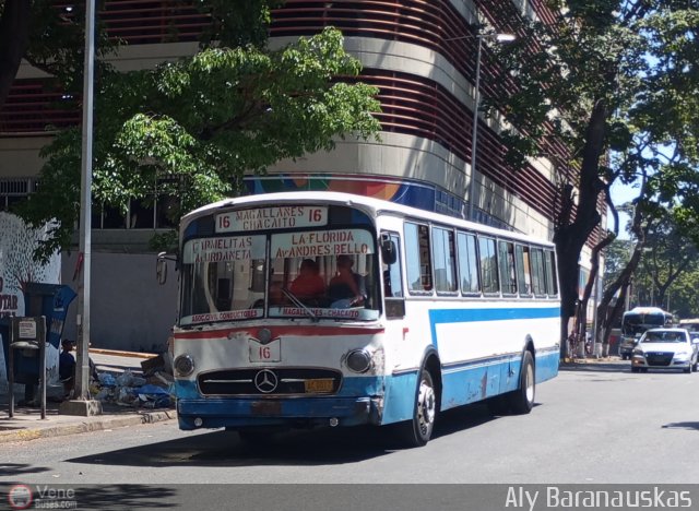 DC - A.C. Conductores Magallanes Chaca�to 16 por Aly Baranauskas