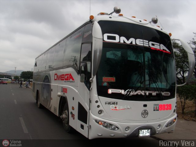 Omega 8039 por Ronny Vera