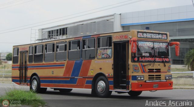 Transporte 1ero de Mayo 021 por Andrs Ascanio