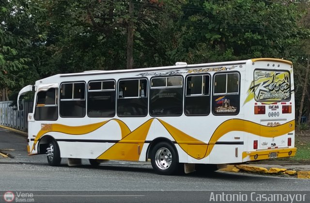 L�nea 1ero de Octubre 012 por Antonio Casamayor