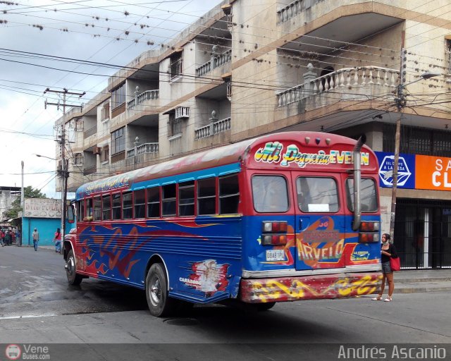 Transporte Arvelo 38 por Andrs Ascanio