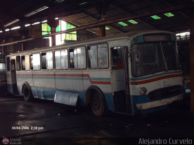 DC - Inversiones Colectivos El Para�so C.A 84 por Alejandro Curvelo