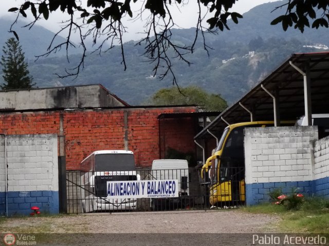 Garajes Paradas y Terminales San-Cristobal por Pablo Acevedo