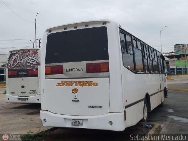 U.C. 23 de Enero 170 por Sebasti�n Mercado