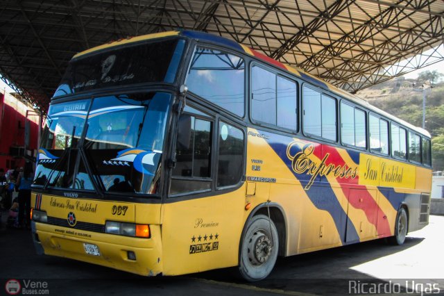 Expresos San Crist�bal 037 por Ricardo Ugas