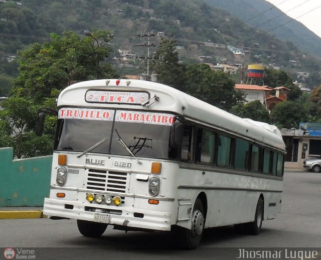 Transporte Interestadal Tica 04 por Jhosmar Luque