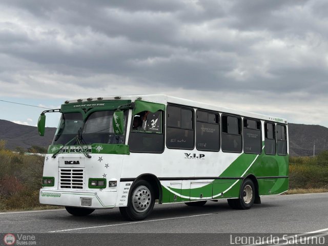 L�nea 1ero de Octubre 041 por Leonardo Saturno