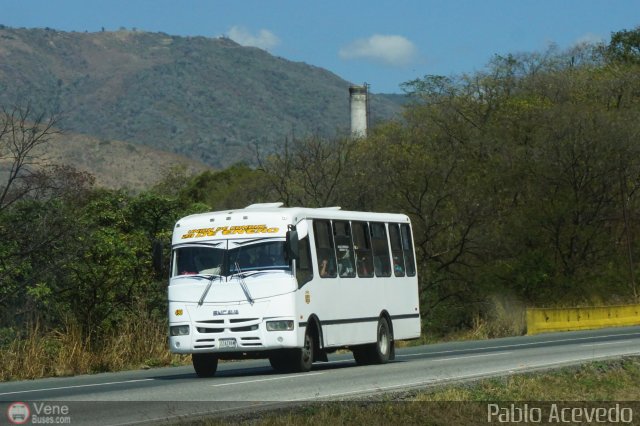 U.C. 23 de Enero 448 por Pablo Acevedo