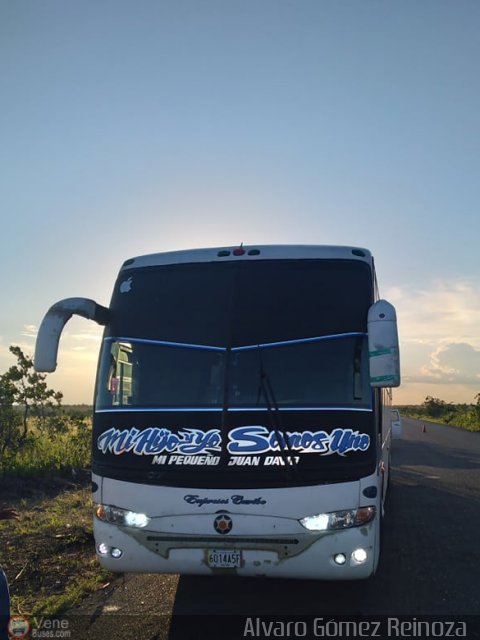 Expresos Caribe 2705 por Alvin Rondn