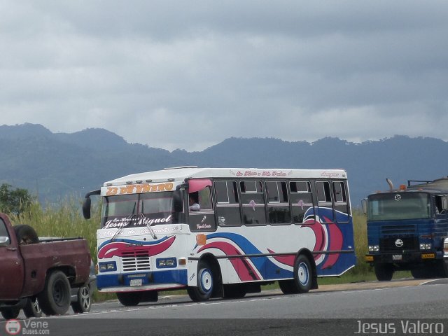 U.C. 23 de Enero 142 por Jes�s Valero