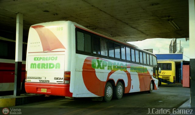 Expresos M�rida 0102 por Pablo Acevedo