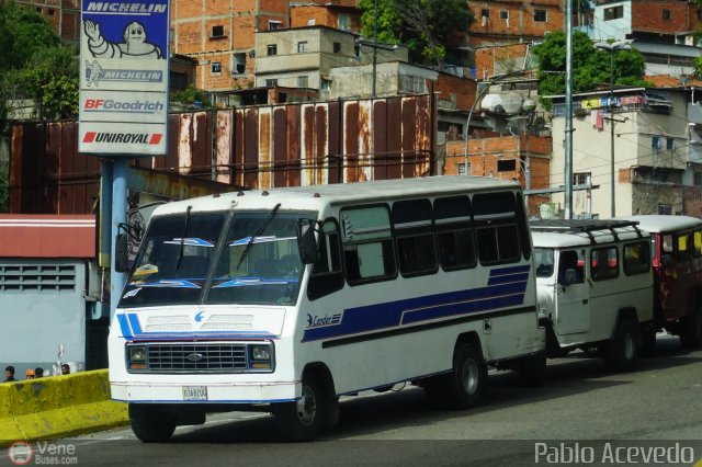 Particular o Desconocido 6787 por Pablo Acevedo