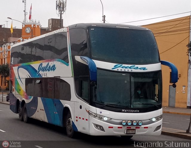 Julsa Angeles Tours S.A.C. 961 por Leonardo Saturno