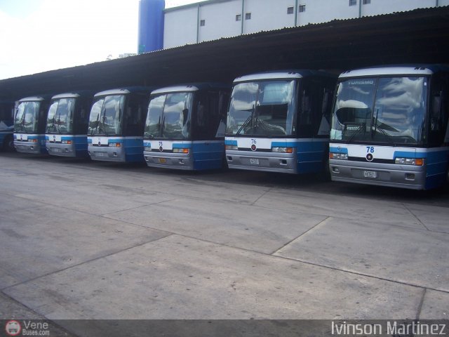 Garajes Paradas y Terminales Caracas por Alejandro Curvelo