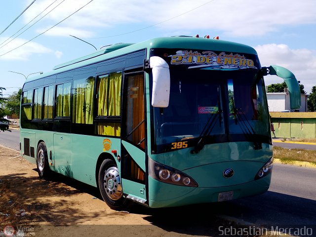 U.C. 23 de Enero 395 por Sebasti�n Mercado