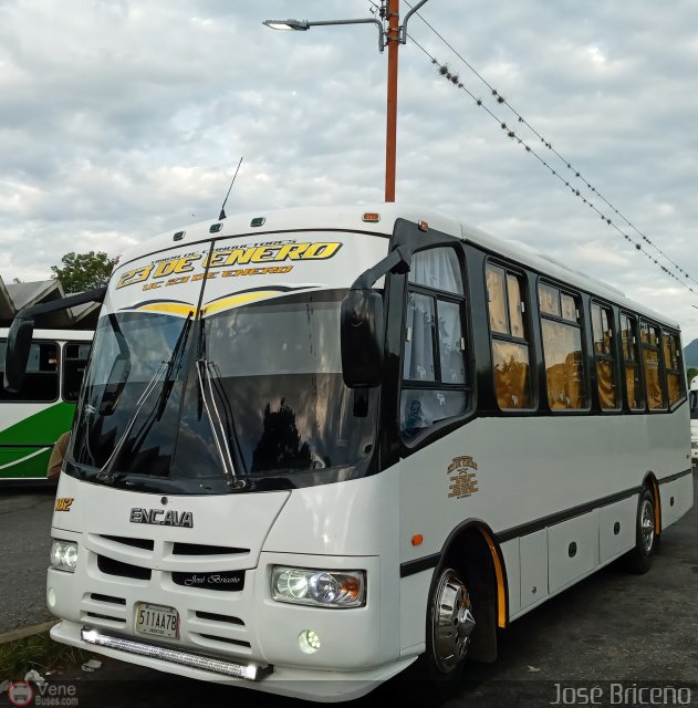 U.C. 23 de Enero 182 por Jos� Brice�o