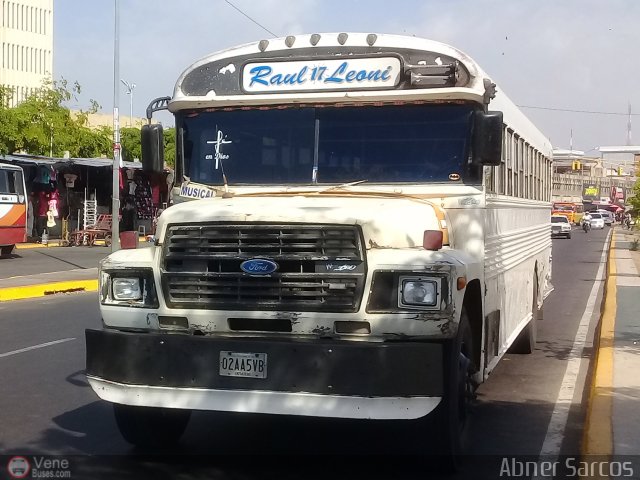 ZU - Ra�l Leoni 17 por Abner Sarcos