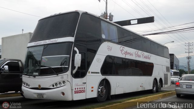 Expresos San Crist�bal 183 por Leonardo Saturno