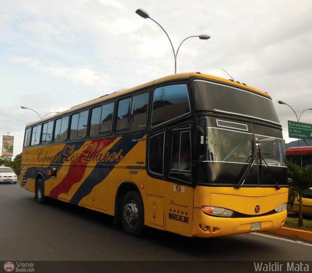 Expresos Los Llanos 140 por Waldir Mata