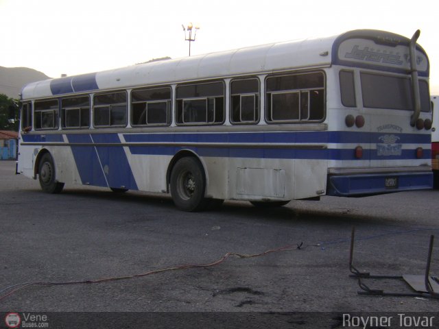 Transporte Taes 38 por Royner Tovar