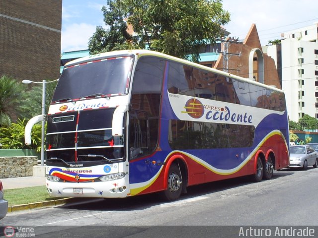 Expresos Occidente 076 por Arturo Andrade