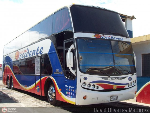 Expresos Occidente 102 por David Olivares Martinez